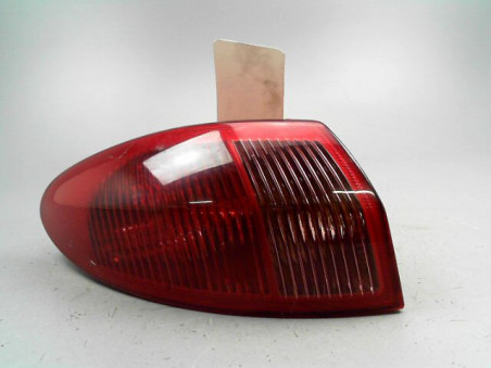 FEU ARRIERE GAUCHE  ALFA ROMEO 147 2007