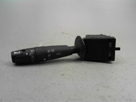 COMMANDE ECLAIRAGE AIXAM 7RS 2010