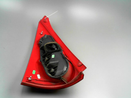 FEU ARRIERE DROIT PEUGEOT 107 2009