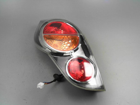 FEU ARRIERE GAUCHE  CHEVROLET SPARK 2011
