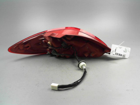 FEU ARRIERE DROIT MAZDA 2 2009