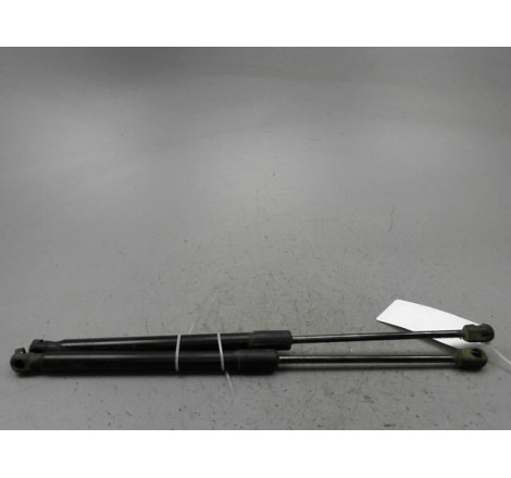 VERIN GAUCHE HAYON VOLKSWAGEN PASSAT SW 2005-