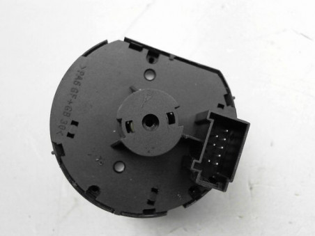 INTERIEUR COMMANDE PHARES VOLKSWAGEN GOLF 2010