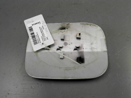 VOLET DE TRAPPE CARBURANT RENAULT CLIO 2010