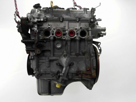 MOTEUR ESSENCE TOYOTA YARIS 2004