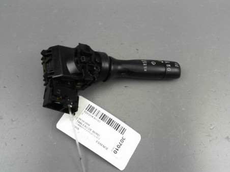 COMMANDE ESSUIE GLACE TOYOTA AYGO 2006