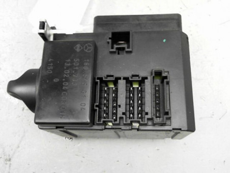 INTERIEUR COMMANDE PHARES MERCEDES CLASSE A 2004