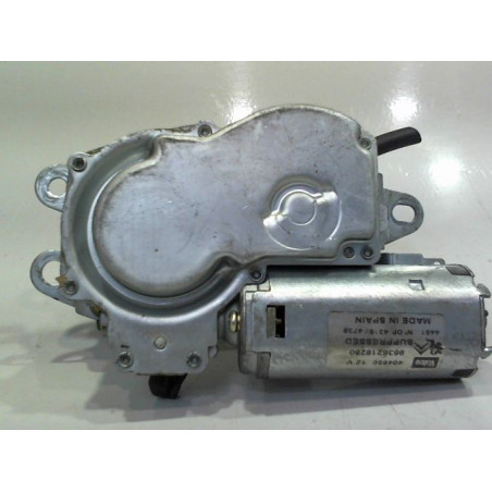 MOTEUR ESSUIE-GLACE ARRIERE CITROEN XSARA 2001