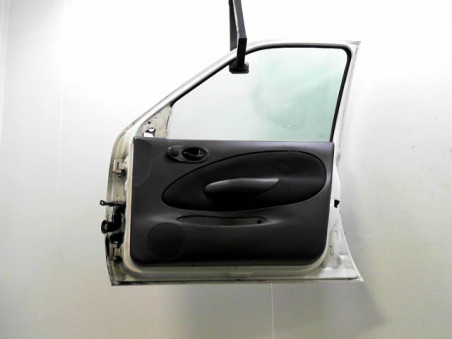 PORTE AVANT DROIT FORD FIESTA 2000