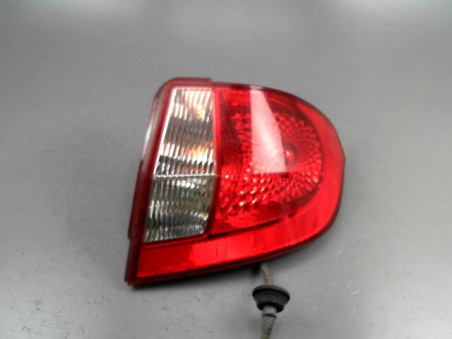 FEU ARRIERE DROIT HYUNDAI GETZ 2009