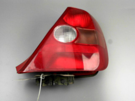 FEU ARRIERE DROIT HONDA CIVIC 2002