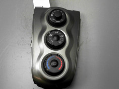 COMMANDE DE CHAUFFAGE TOYOTA YARIS II Phase 2 2009-2011