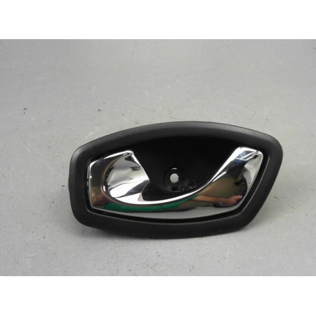 POIGNEE INTERIEURE PORTE AVANT GAUCHE RENAULT CLIO 2015