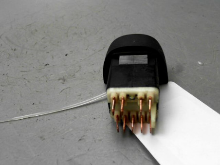 BOUTON DE WARNING RENAULT MEGANE 1998