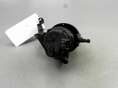 PHARE ANTIBROUILLARD AVANT DROIT FORD FOCUS 2002