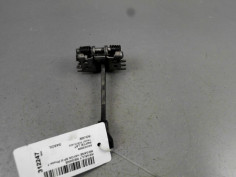 TIRANT PORTE AVANT GAUCHE RENAULT MEGANE III Phase 1 2008-2012