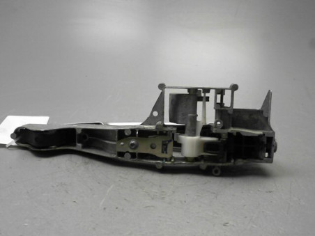 POIGNEE EXTERIEURE PORTE AVANT DROIT PEUGEOT 308 2012