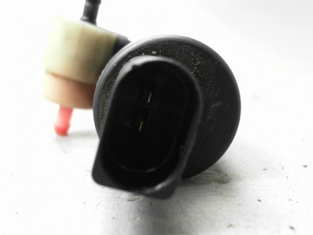 POMPE LAVE-GLACE AVANT MERCEDES CLASSE B 2006