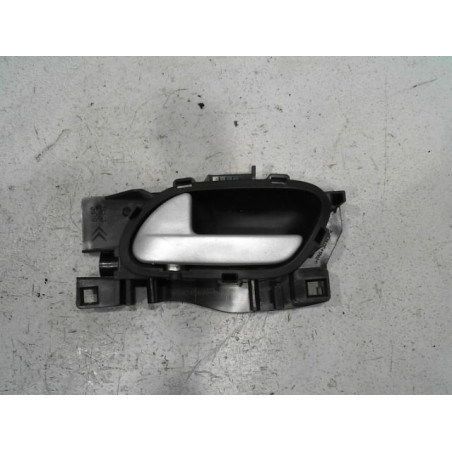 POIGNEE INTERIEURE PORTE AVANT GAUCHE PEUGEOT 207 2010
