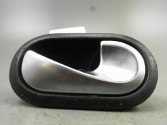 POIGNEE INTERIEURE PORTE AVANT DROIT RENAULT MEGANE II Phase 1 2002-2005