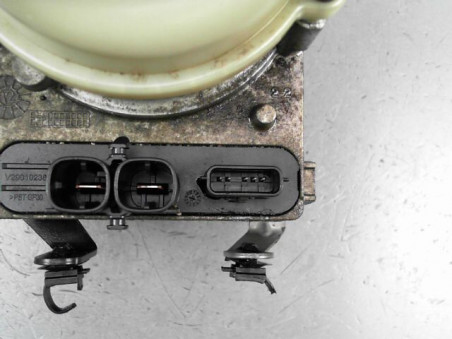 POMPE DIRECTION ASSISTEE DACIA SANDERO 2013