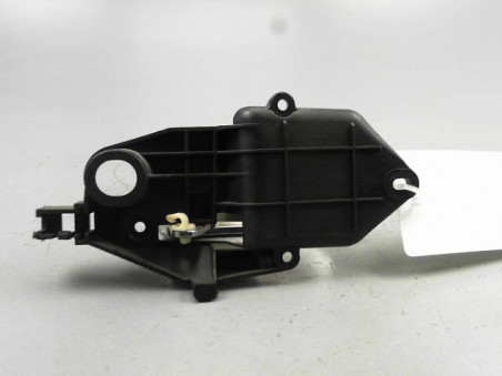 POIGNEE INTERIEURE PORTE AVANT DROIT FIAT 500 2009