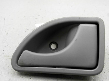 POIGNEE INTERIEURE PORTE AVANT DROIT RENAULT TWINGO 2003