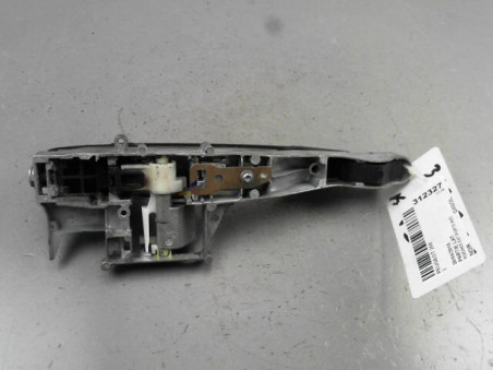 POIGNEE EXTERIEURE PORTE AVANT DROIT PEUGEOT 208 2015