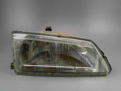 PHARE DROIT PEUGEOT 106