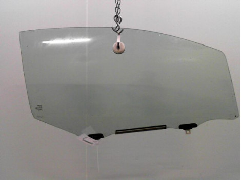 GLACE PORTE AVANT DROIT TOYOTA YARIS II Phase 1 2005-2009
