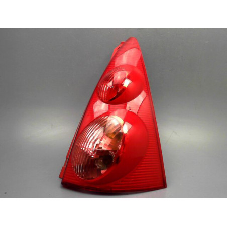 FEU ARRIERE DROIT PEUGEOT 107 2010