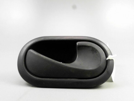 POIGNEE INTERIEURE PORTE AVANT DROIT RENAULT KANGOO 2010