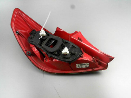 FEU ARRIERE DROIT OPEL CORSA 2007