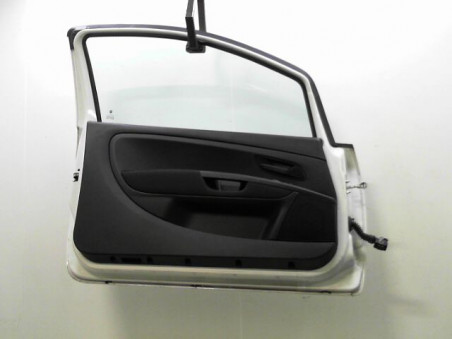 PORTE AVANT GAUCHE FIAT PUNTO 2012