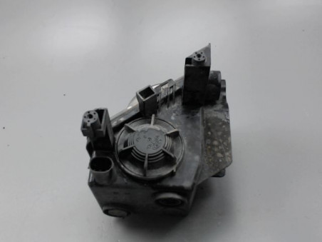 PHARE ANTIBROUILLARD AVANT DROIT OPEL ASTRA 2006