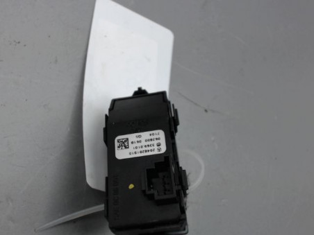 BOUTON DE WARNING MERCEDES CLASSE C 2007
