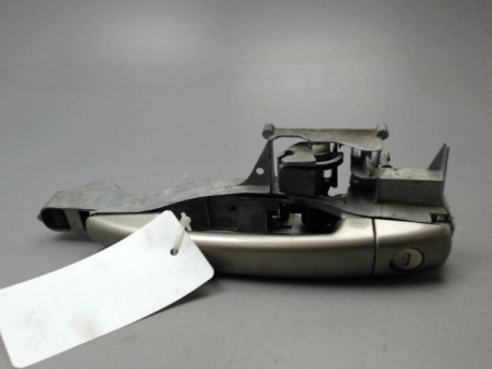 POIGNEE EXTERIEURE PORTE AVANT GAUCHE PEUGEOT 308 2013