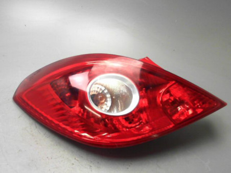 FEU ARRIERE GAUCHE  OPEL CORSA 2009