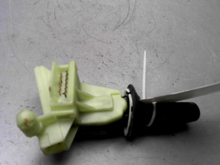 COMMANDE ESSUIE GLACE FORD MONDEO 1999