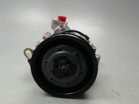 COMPRESSEUR AIR CONDITIONNE TOYOTA YARIS 2002