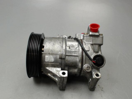 COMPRESSEUR AIR CONDITIONNE TOYOTA YARIS 2002