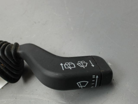 COMMANDE ESSUIE GLACE OPEL CORSA 2001