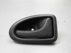POIGNEE INTERIEURE PORTE ARRIERE DROIT RENAULT CLIO II Phase 2 2001-2006