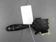 COMMANDE ECLAIRAGE TOYOTA RAV4 2003-