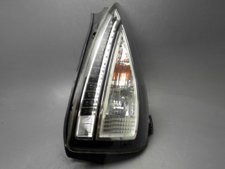 FEU ARRIERE DROIT MAZDA 5 2010