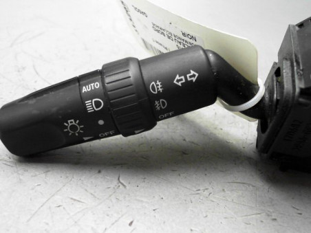 COMMANDE ECLAIRAGE MAZDA 5 2010