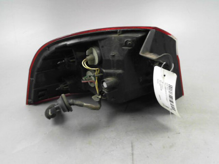 FEU ARRIERE DROIT KIA RIO 2011