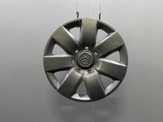 ENJOLIVEUR DE ROUE CITROEN BERLINGO