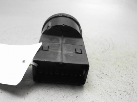 INTERIEUR COMMANDE PHARES AUDI A4 2006