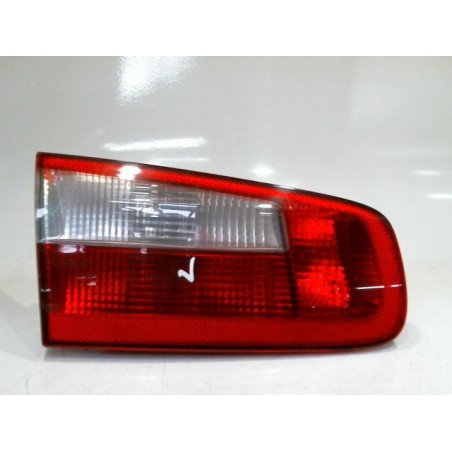 FEU ARRIERE INTERIEUR GAUCHE RENAULT LAGUNA 2002